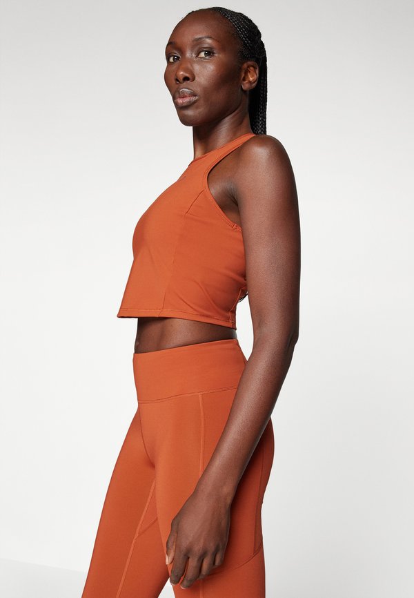 Peak Performance POWER CROPPED