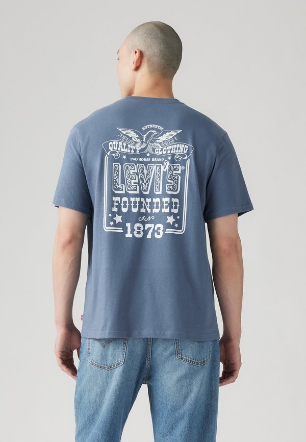 Levi's® RELAXED FIT TEE