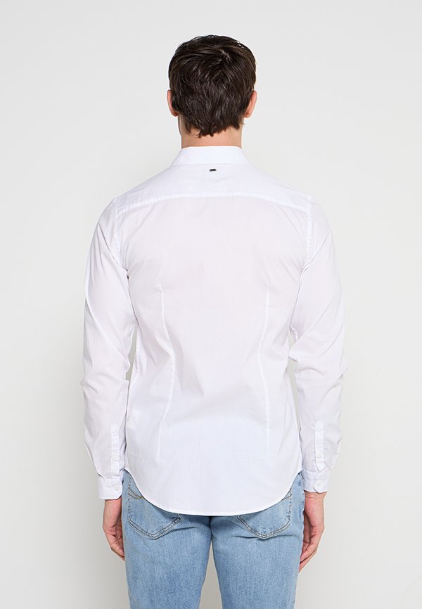 Petrol Industries SLIM FIT