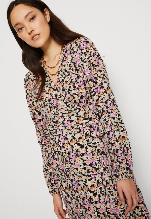 Pieces PCMONICE WRAP DRESS