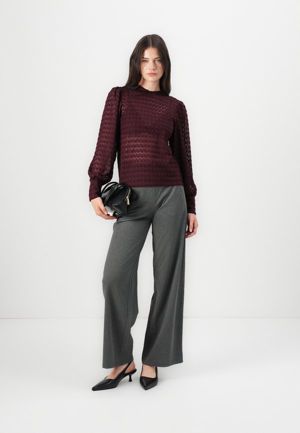 JDY JDYAVERY L/S LACE TOP JRS NOOS