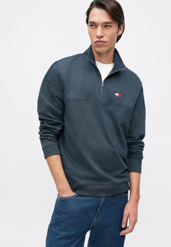 Tommy Jeans REGULAR FIT