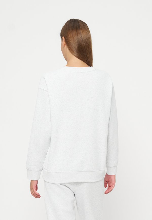 DKNY Sport