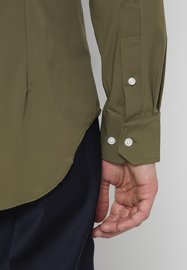 Michael Kors SLIM FIT
