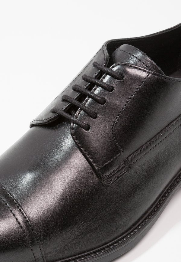Geox UOMO CARNABY