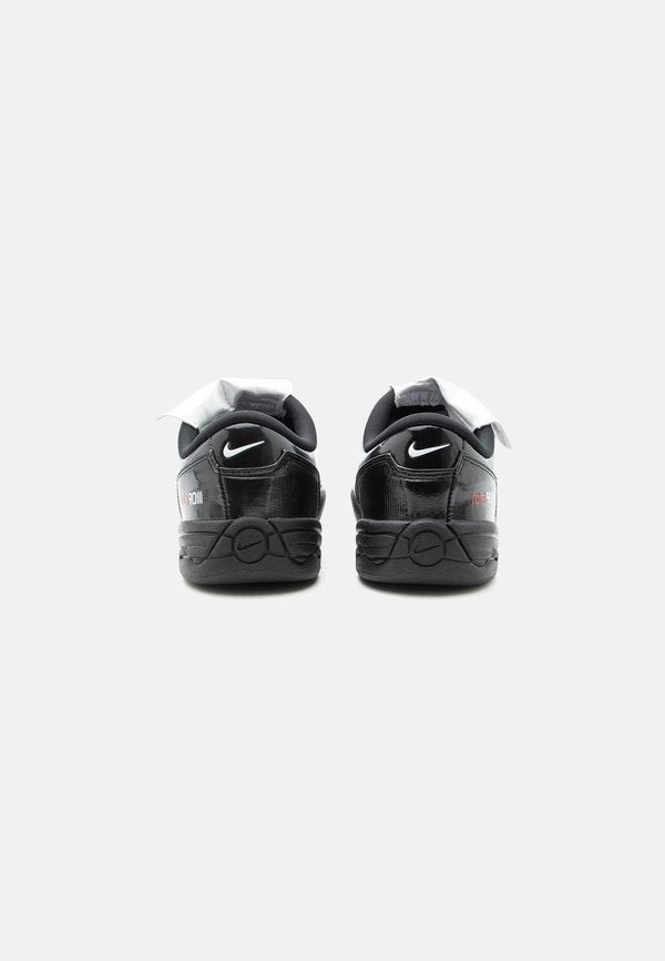 Nike Sportswear T90 SE