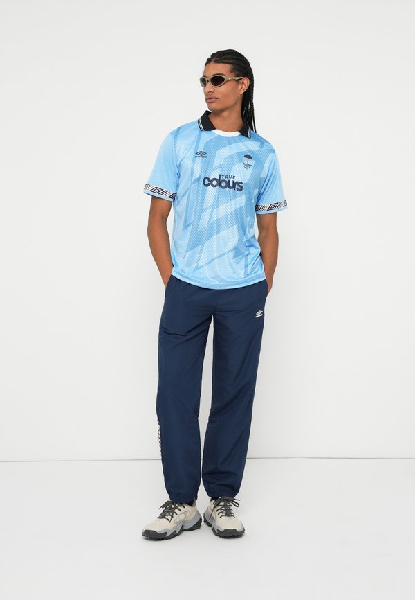 Umbro TAPED FOOTBALL UNISEX