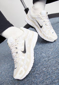 Nike Sportswear P-6000 UNISEX - Trainers - orewood/black/white