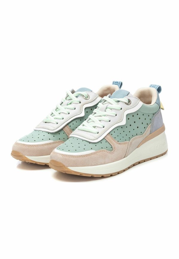 Carmela SNEAKER