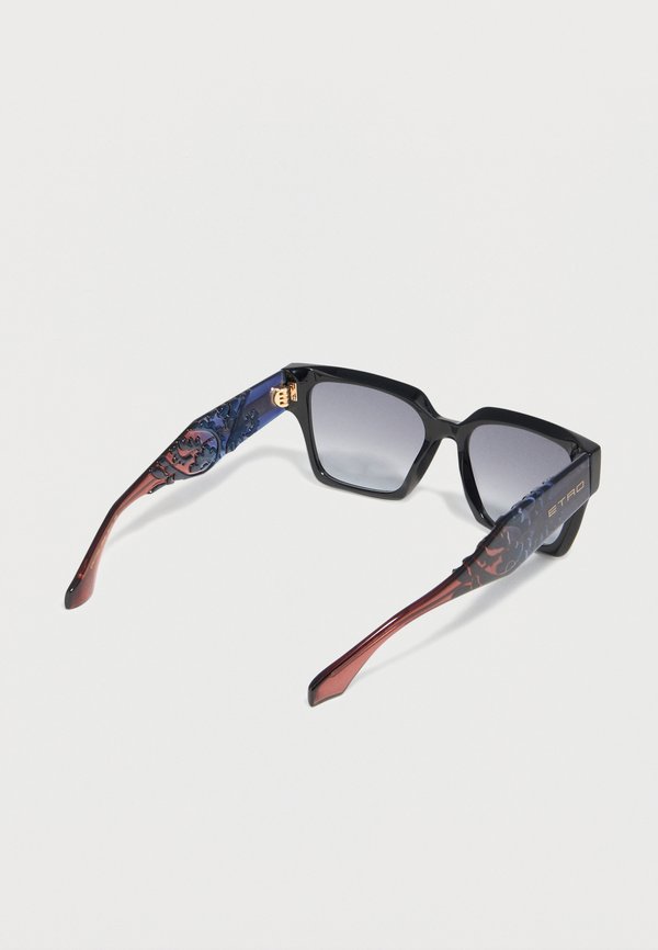 ETRO