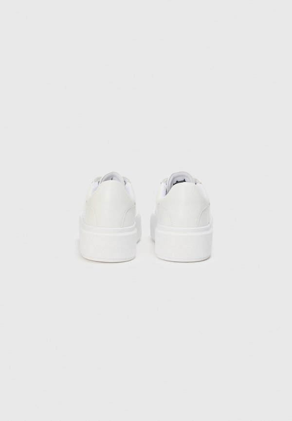 Calvin Klein Jeans