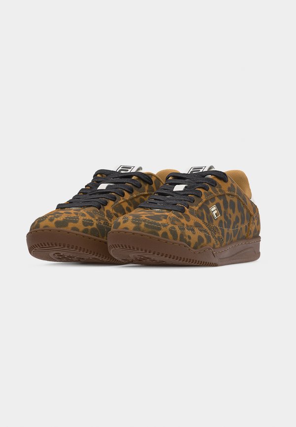 Fila SLANTSHOT