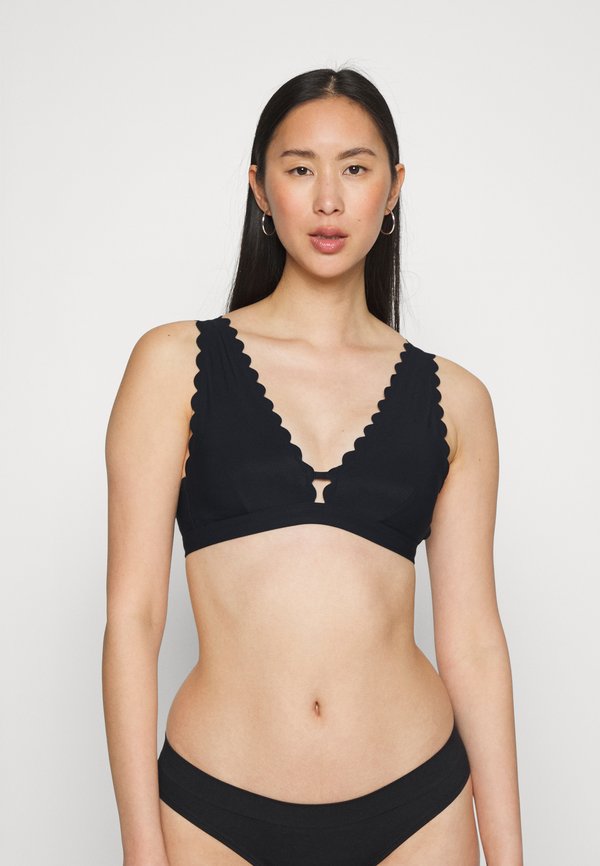 Marks & Spencer SCALLOP