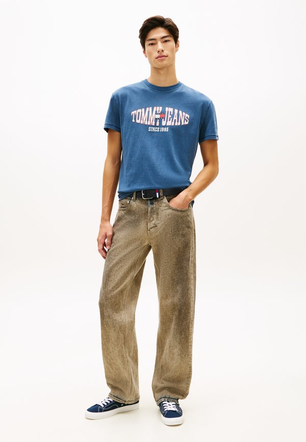Tommy Jeans WAVY FLAG JERSEY T-SHIRT