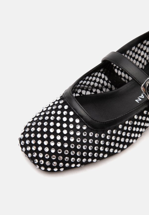 Stuart Weitzman BAREITALL SHINE MARY JANE
