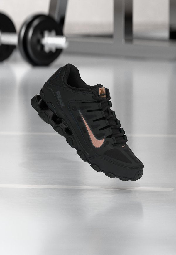 Nike Performance REAX 8 - Walking trainers - black/metallic rose gold-coloured/anthracite