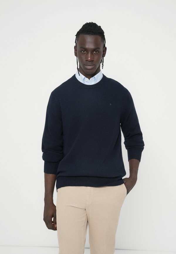 Hackett London