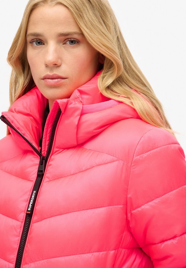 Superdry & Co HOODED FUJI QUILTED PADDED