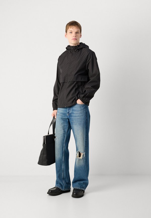 Calvin Klein Jeans