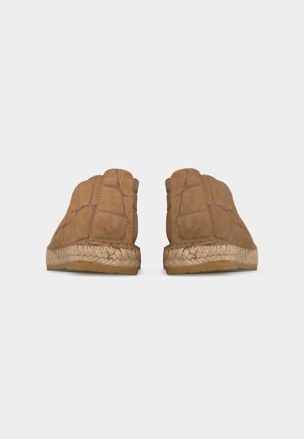 Pavement MARLIN CROCO