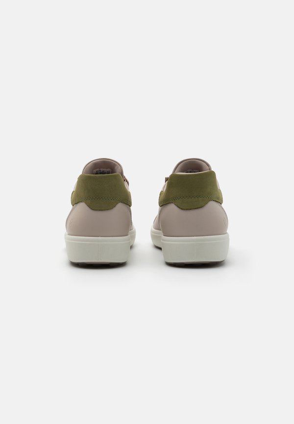 ECCO SOFT 7