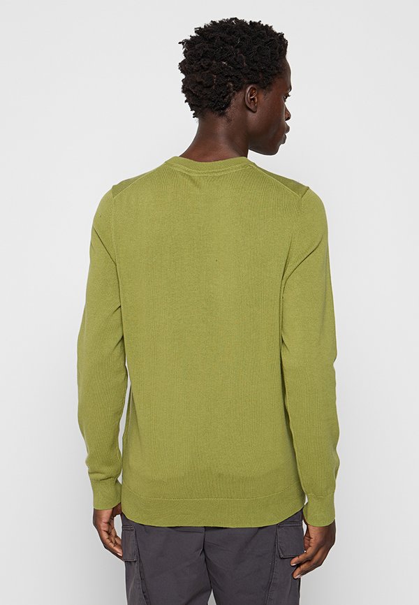 Lyle & Scott