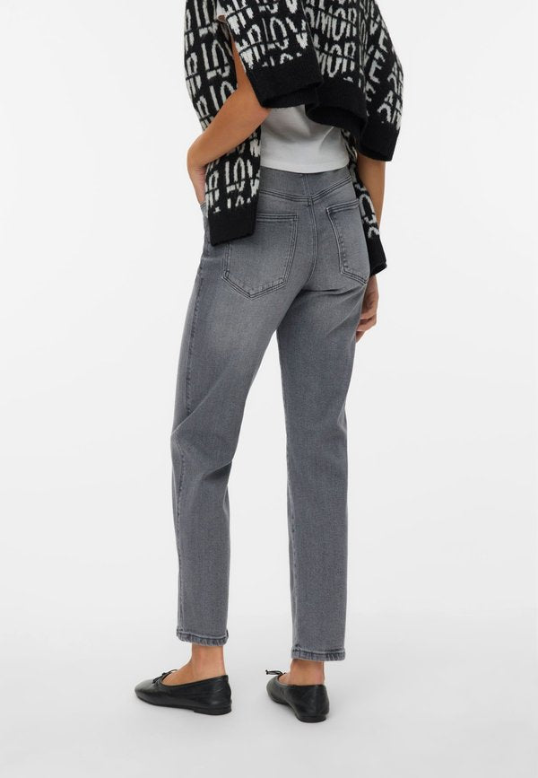 Vero Moda Slim fit VMAMARA Mid rise Straight