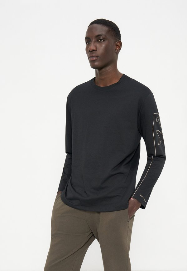 Armani Exchange