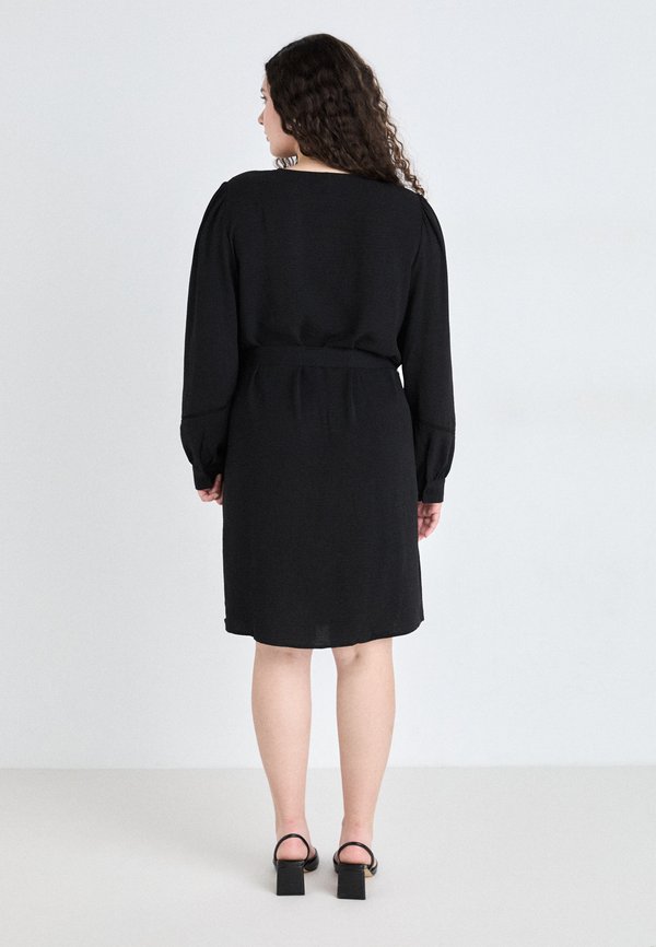 Vero Moda Curve VMCALVA TAPE DRESS
