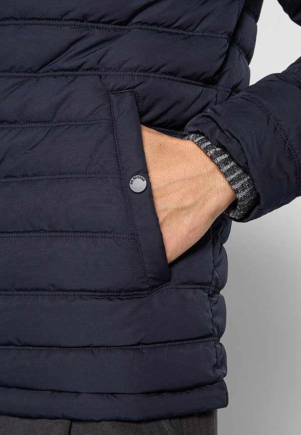 NO EXCESS PADDED