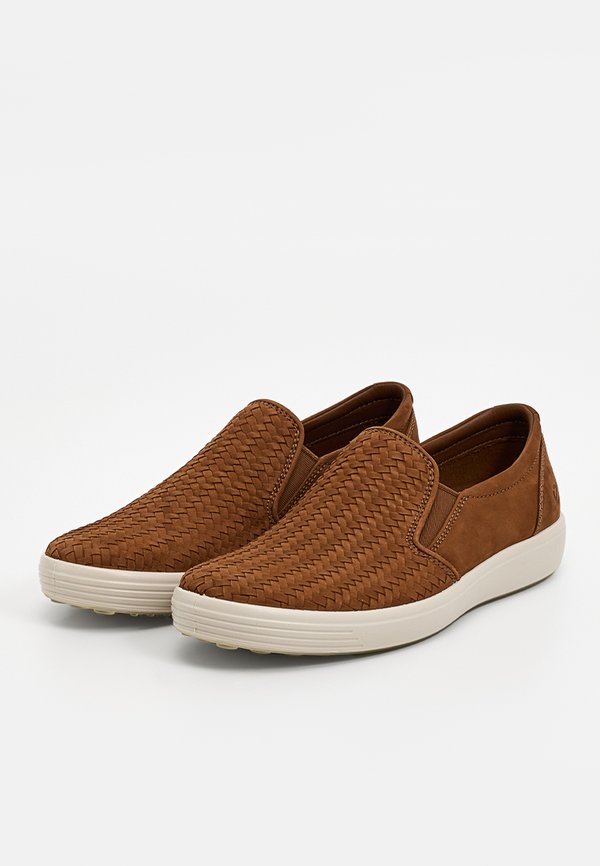 ECCO SOFT 7