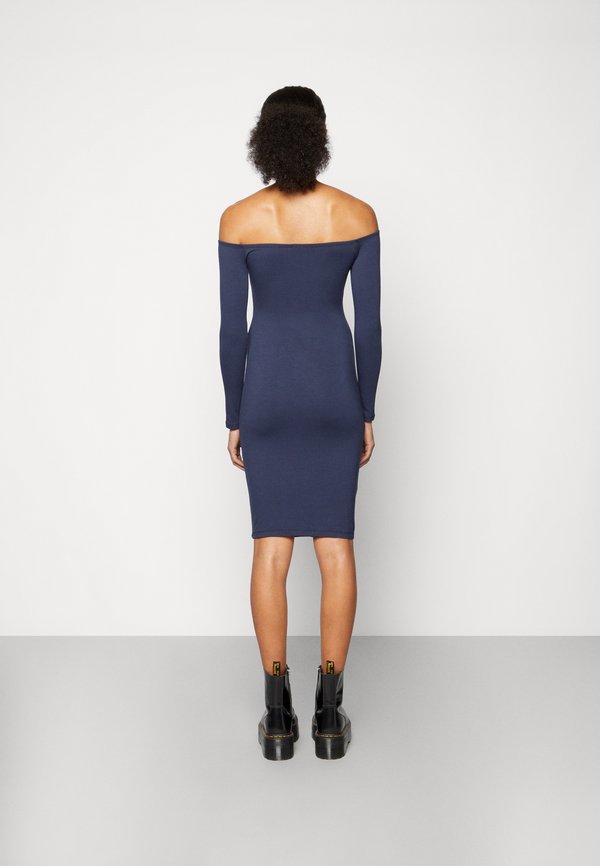 WAL G. HARRY OFF SHOULDER MIDI DRESS