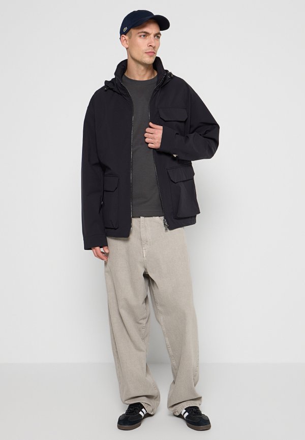 Lyle & Scott