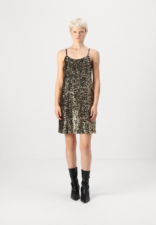 Pieces PCSERENA STRAP V-NECK DRESS