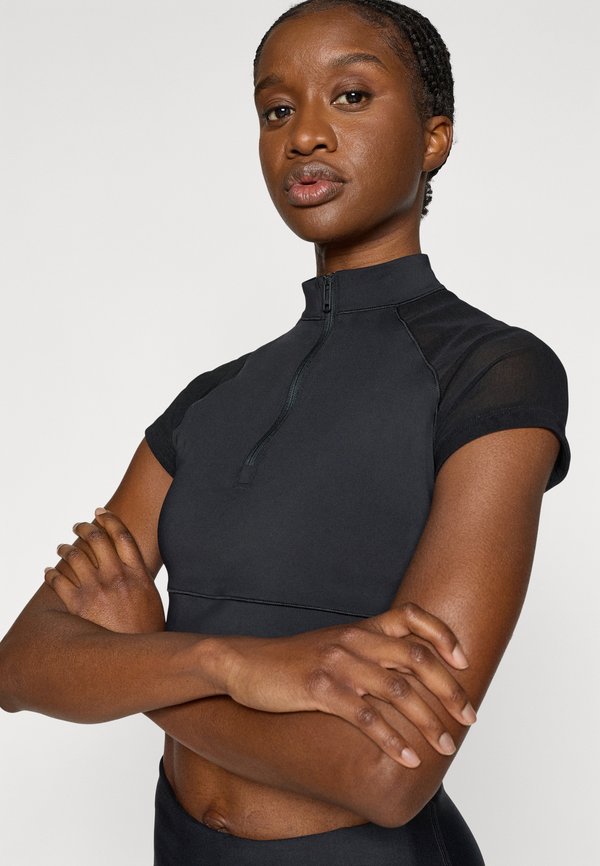Under Armour VANISH ELITE CROP