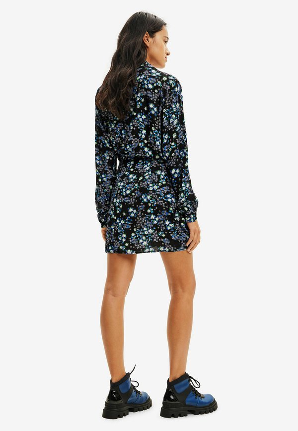 Desigual SHORT FLORAL WRAP
