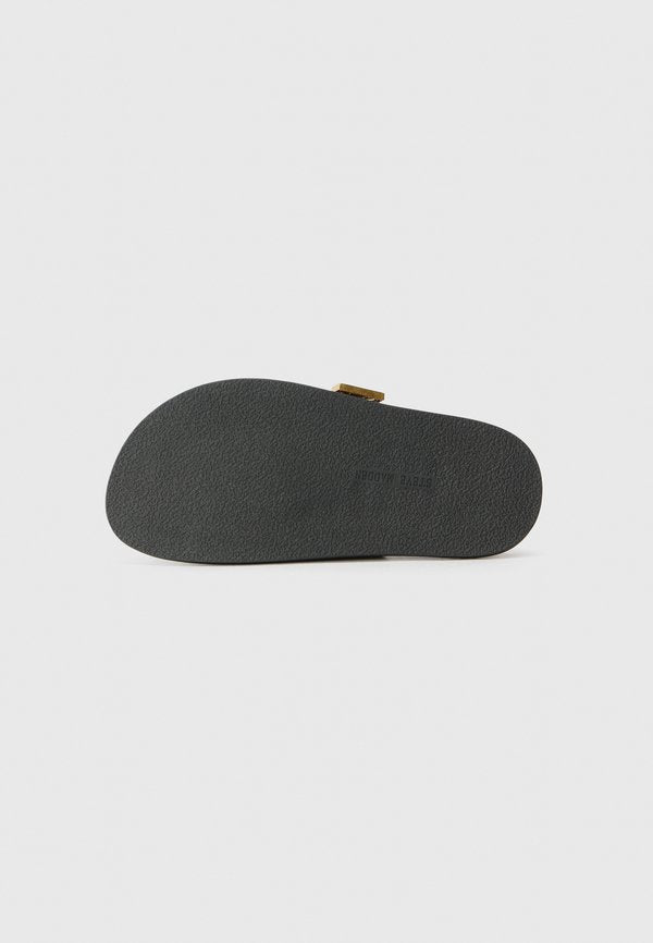 Steve Madden ARCH