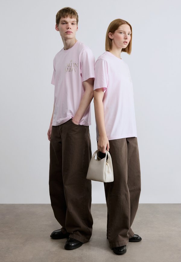 Calvin Klein Jeans 20S ROSES GRAPHIC TEE UNISEX