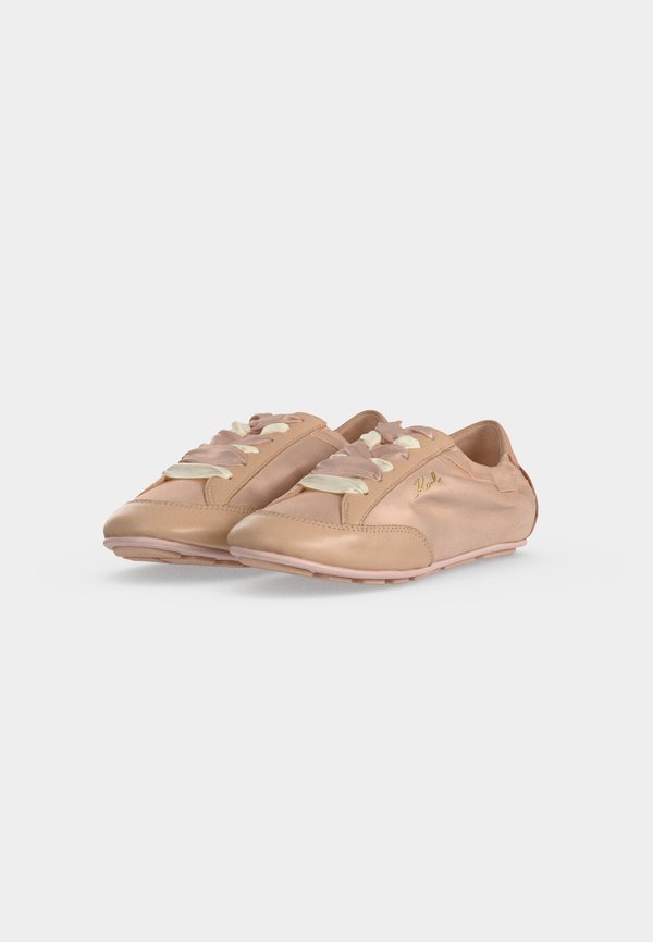 KARL LAGERFELD ARIELLA FLEXI RUNNER