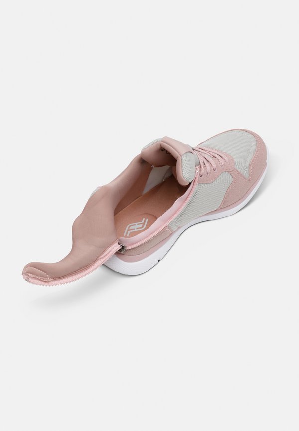 Friendly Shoes EXCURSION