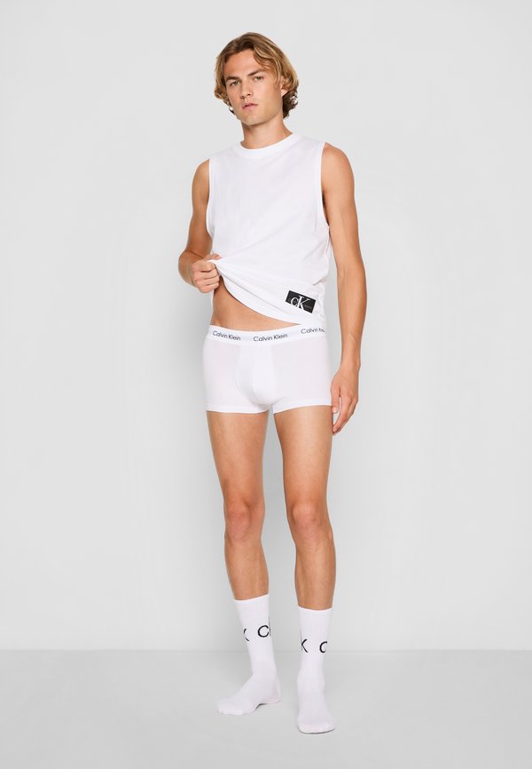 Calvin Klein Underwear 3 PACK  - Trunks - white