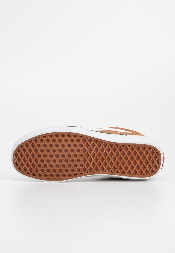 Vans CALDRONE