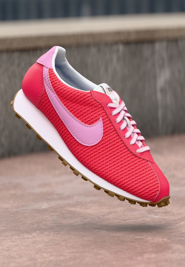 Nike Sportswear LD 1000 SE 2