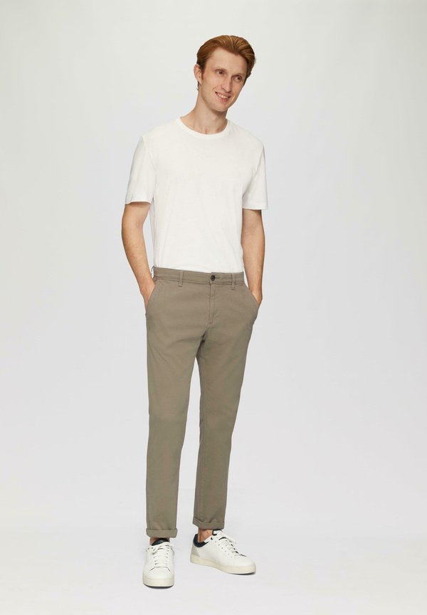 s.Oliver REGULAR FIT STRUKTURIERTE STRETCH