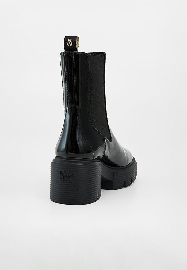 Stuart Weitzman SOHO