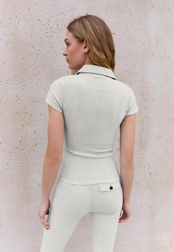 Bershka SHIRT 01268710 - Blouse - beige
