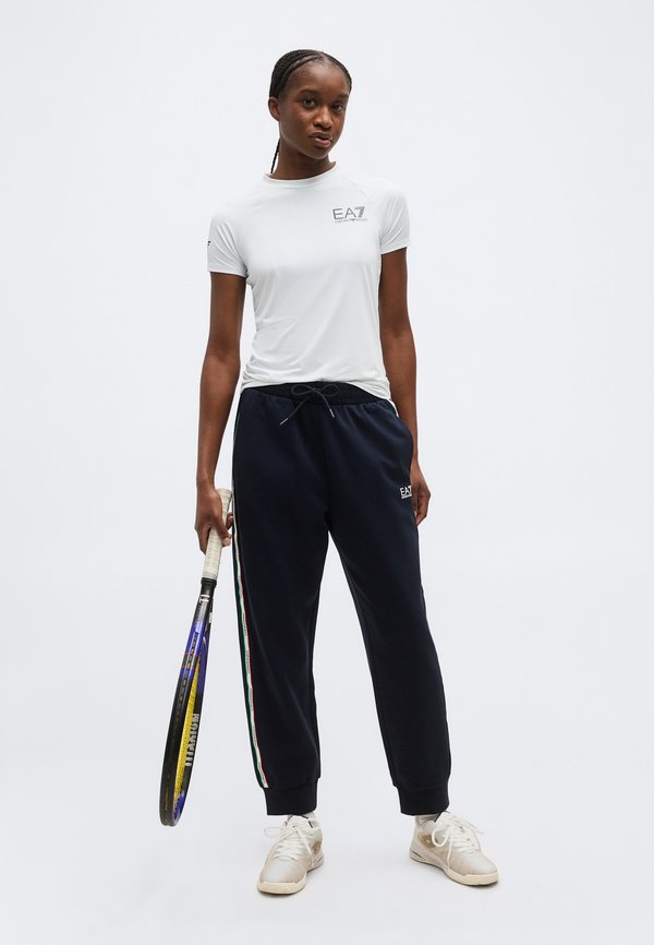 EA7 Emporio Armani PANTALONI