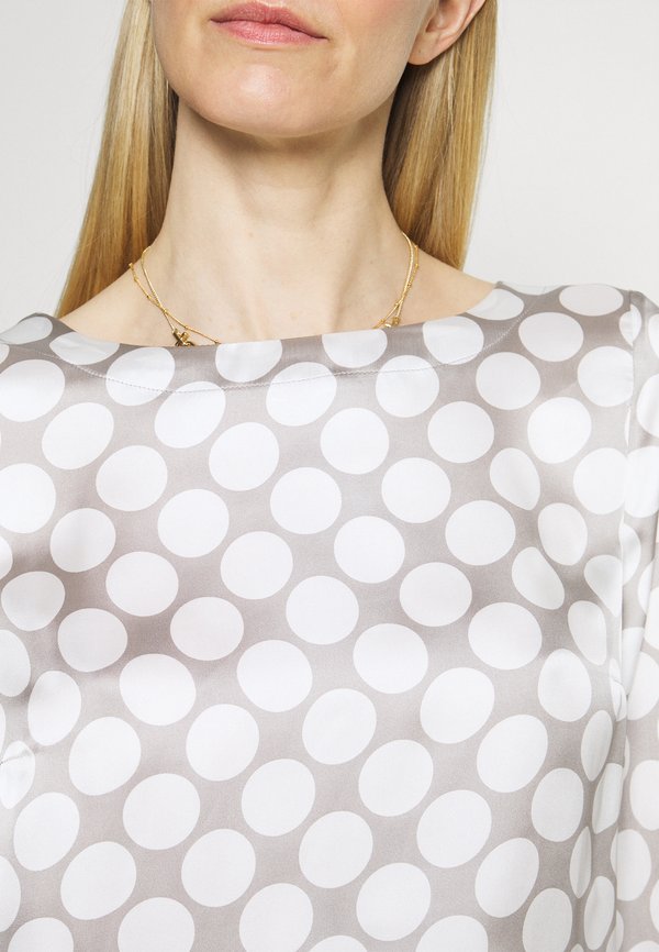 More & More PRINTED BLOUSE