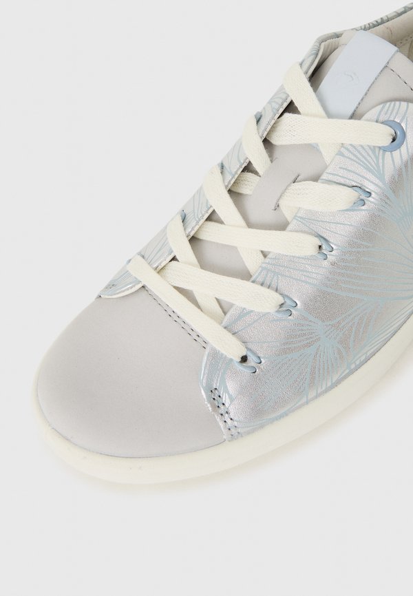 ECCO SOFT 7