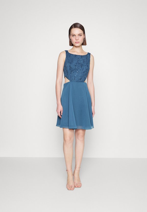 Swing COCKTAIL DRESS